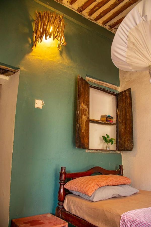 Lodge Firefly Boutique